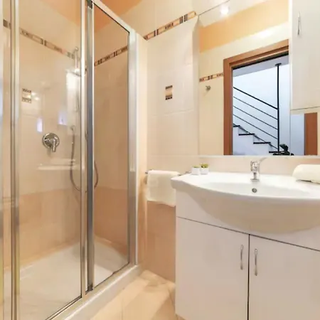 Beautiful Dani With Panoramic View In Vizina Villa Vizinada