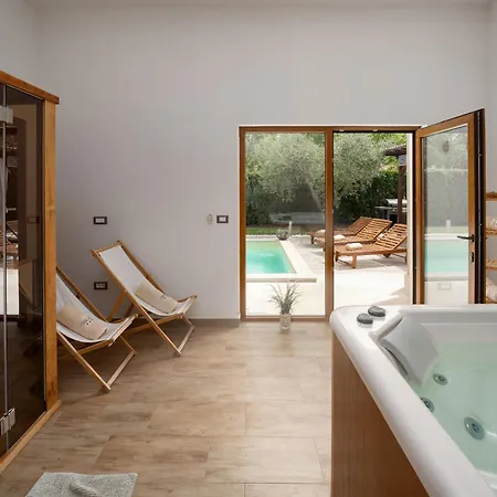 Villa Beautiful Dani With Panoramic View In Vizina